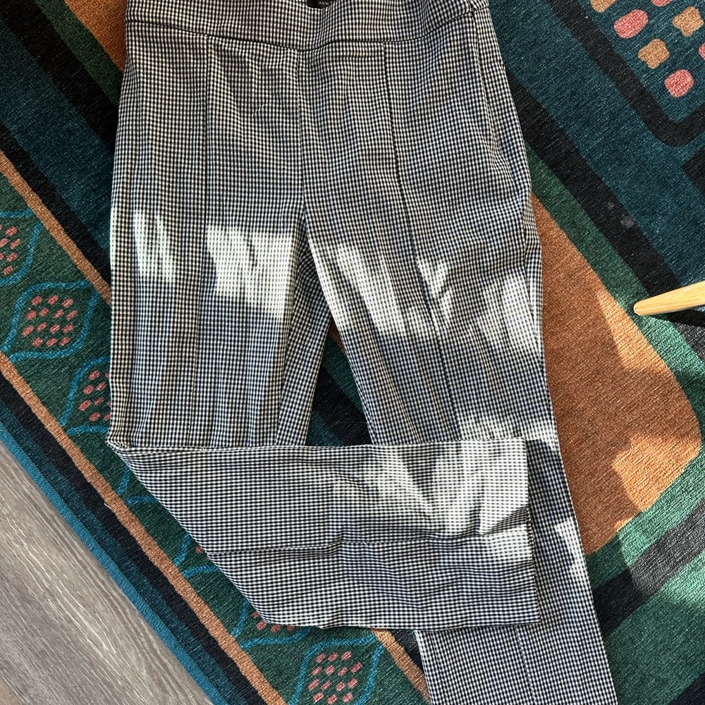 Ann Taylor Monochrome Houndstooth Pants